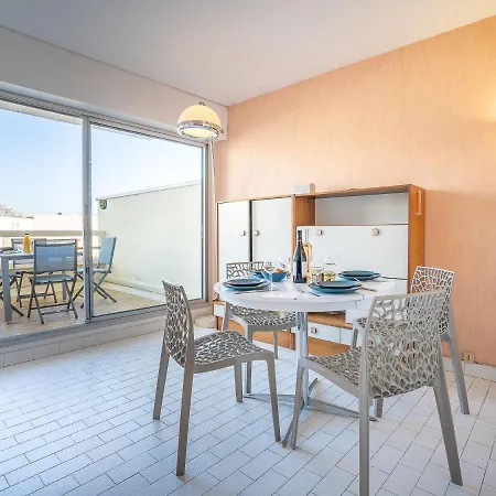 Apartment Le Serpent De Mer-7 By Interhome
